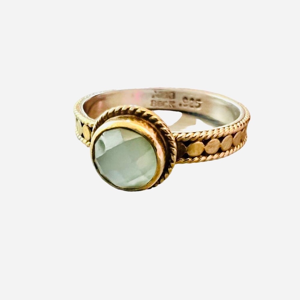 Anna Beck Elegant Two-Tone Ring with light Gemstone